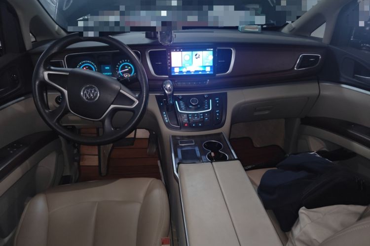 Used Buick GL8 2015 2.4L Luxury Business Premium Edition Center Console