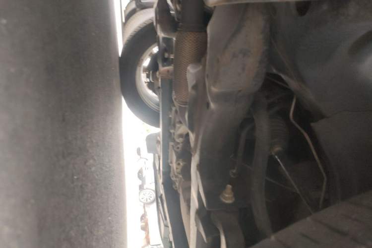 Used Buick GL8 2015 2.4L Luxury Business Premium Edition Chassis Front Right