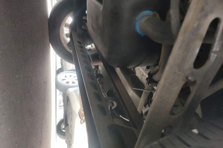 Used Buick GL8 2015 2.4L Luxury Business Premium Edition Chassis Rear Left