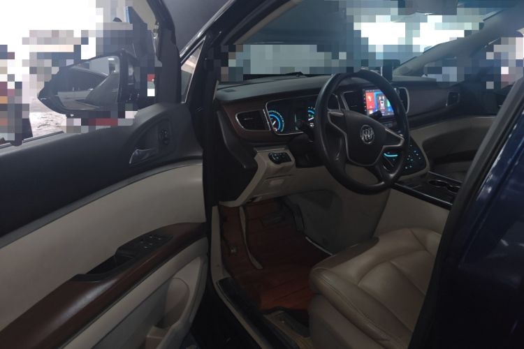 Used Buick GL8 2015 2.4L Luxury Business Premium Edition Driver Seat