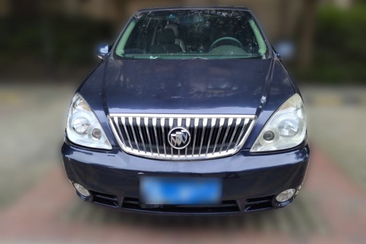 Used Buick GL8 2015 2.4L Luxury Business Premium Edition Front