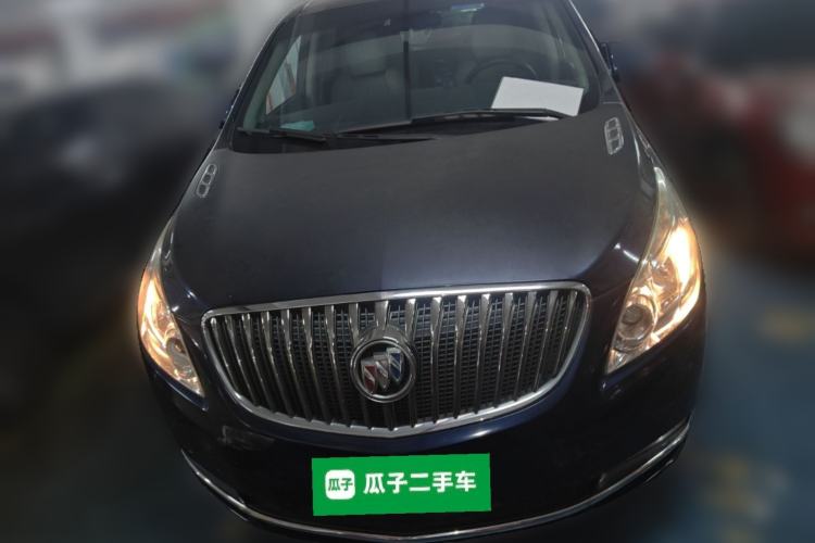 Used Buick GL8 2015 2.4L Luxury Business Premium Edition Front