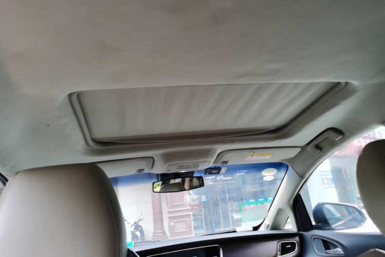 Used Buick GL8 2015 2.4L Luxury Business Premium Edition Headliner