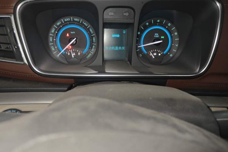 Used Buick GL8 2015 2.4L Luxury Business Premium Edition Instrument Cluster