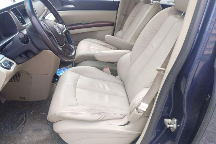 Used Buick GL8 2015 2.4L Luxury Business Premium Edition Left Front Seat
