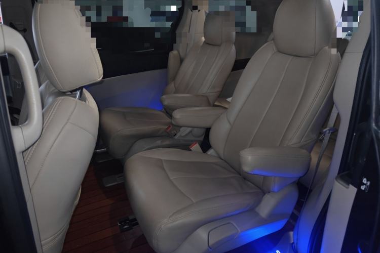 Used Buick GL8 2015 2.4L Luxury Business Premium Edition Left Rear Seat