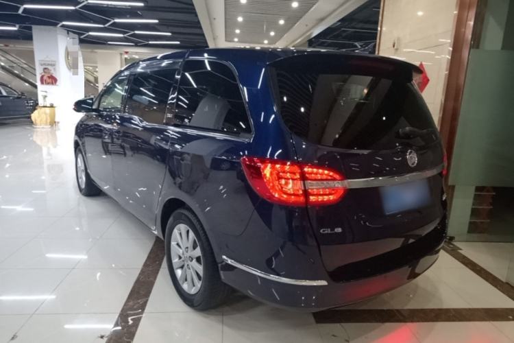 Used Buick GL8 2015 2.4L Luxury Business Premium Edition Rear Left 45 Deg