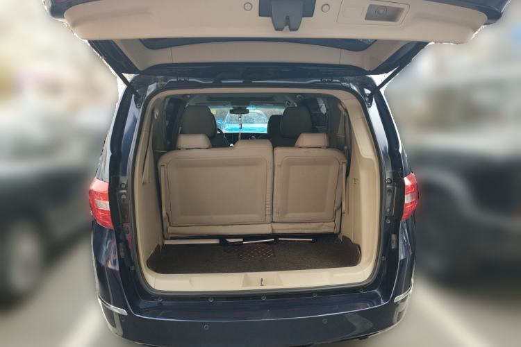 Used Buick GL8 2015 2.4L Luxury Business Premium Edition Trunk