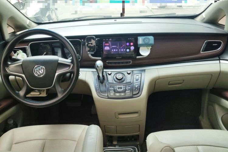 Used Buick GL8 2015 2.4L Luxury Business Premium Edition Center Console