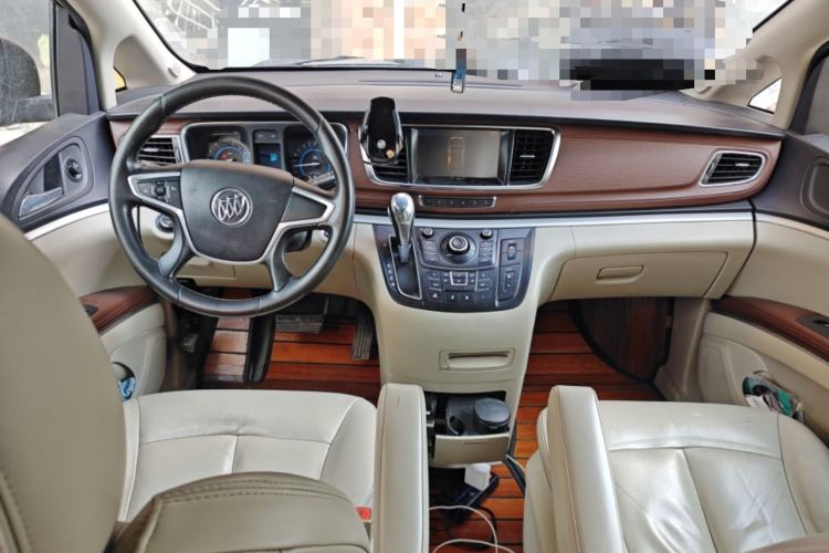 Used Buick GL8 2015 2.4L Luxury Business Premium Edition Center Console