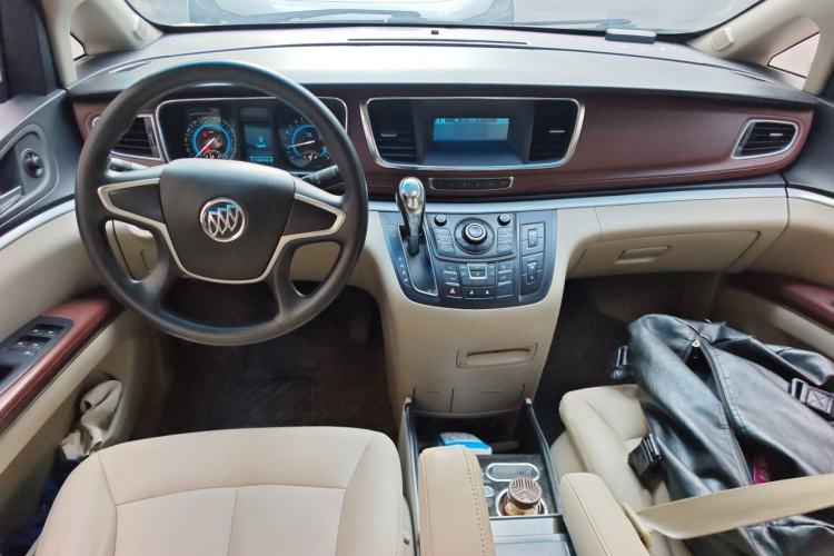 Used Buick GL8 2015 2.4L Luxury Business Premium Edition Center Console
