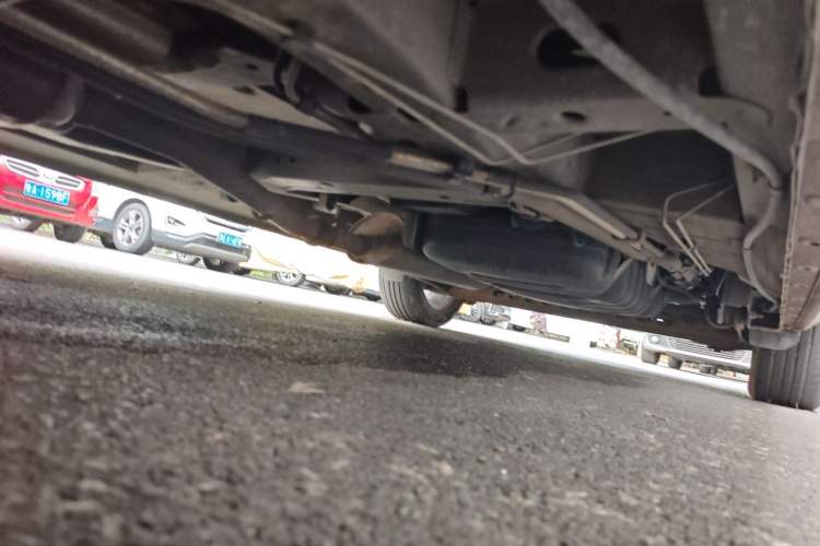 Used Buick GL8 2015 2.4L Luxury Business Premium Edition Chassis Front Left