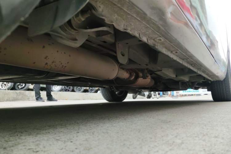Used Buick GL8 2015 2.4L Luxury Business Premium Edition Chassis Rear Right