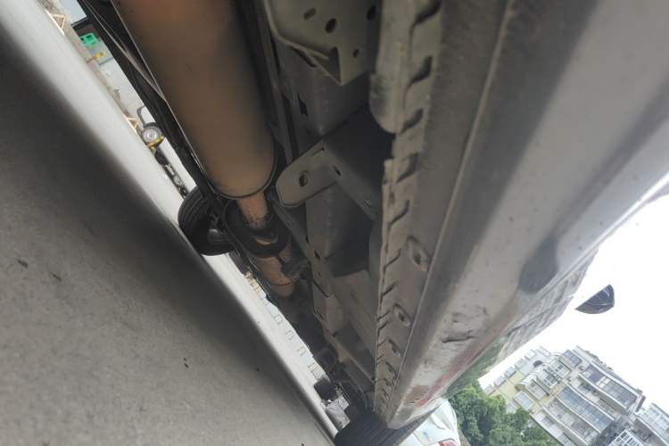 Used Buick GL8 2015 2.4L Luxury Business Premium Edition Chassis Rear Right
