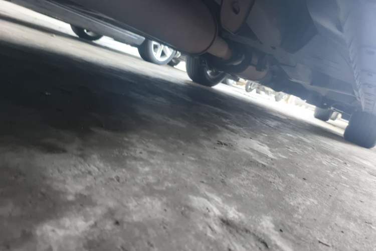 Used Buick GL8 2015 2.4L Luxury Business Premium Edition Chassis Rear Right