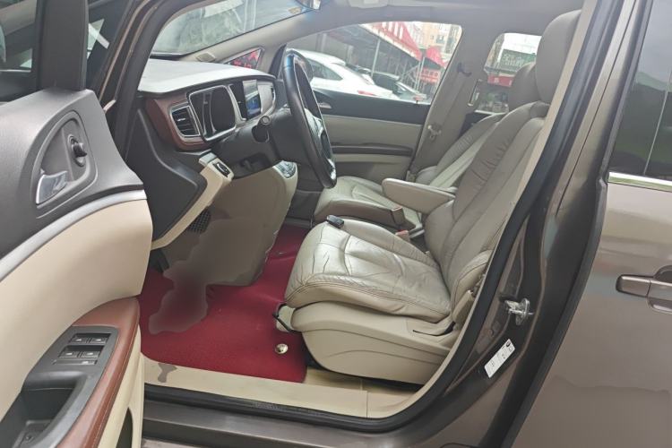 Used Buick GL8 2015 2.4L Luxury Business Premium Edition Driver Seat