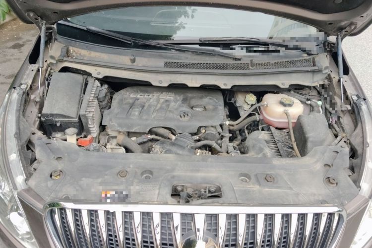 Used Buick GL8 2015 2.4L Luxury Business Premium Edition Engine Bay