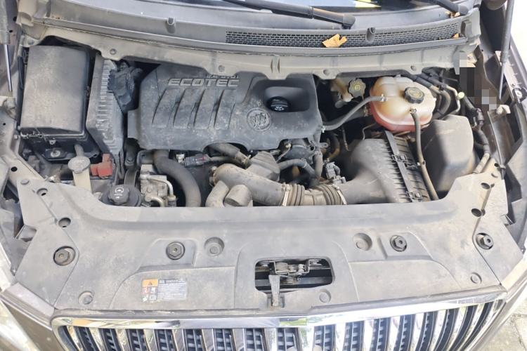 Used Buick GL8 2015 2.4L Luxury Business Premium Edition Engine Bay