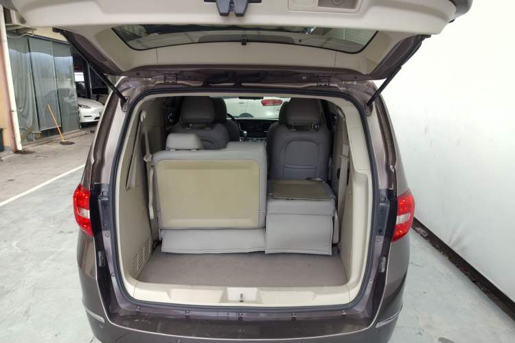Used Buick GL8 2015 2.4L Luxury Business Premium Edition Exterior 11