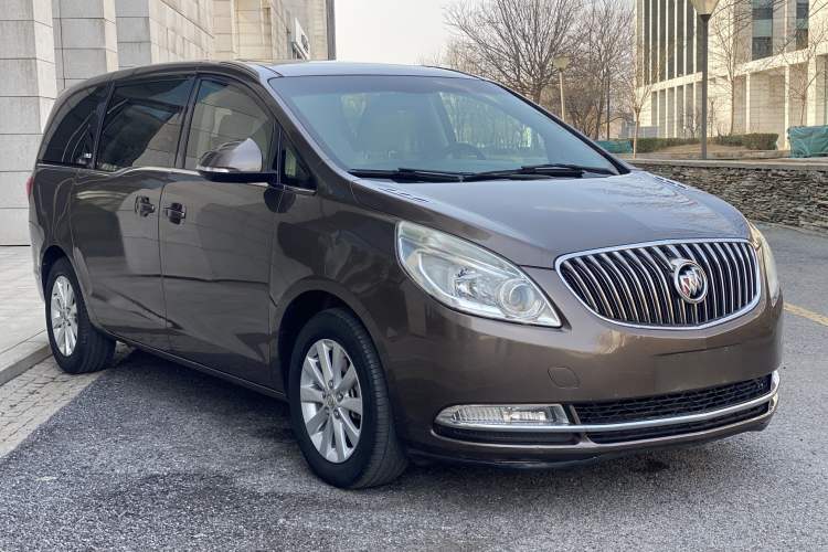 Used Buick GL8 2015 2.4L Luxury Business Premium Edition Exterior 3