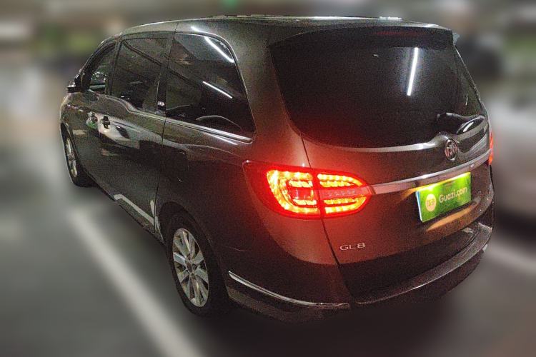 Used Buick GL8 2015 2.4L Luxury Business Premium Edition Exterior 3