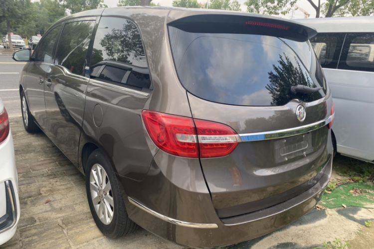 Used Buick GL8 2015 2.4L Luxury Business Premium Edition Exterior 3