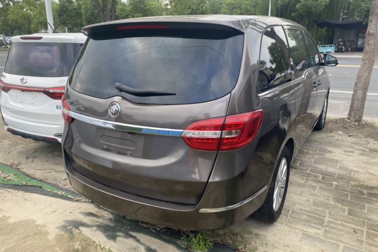 Used Buick GL8 2015 2.4L Luxury Business Premium Edition Exterior 5