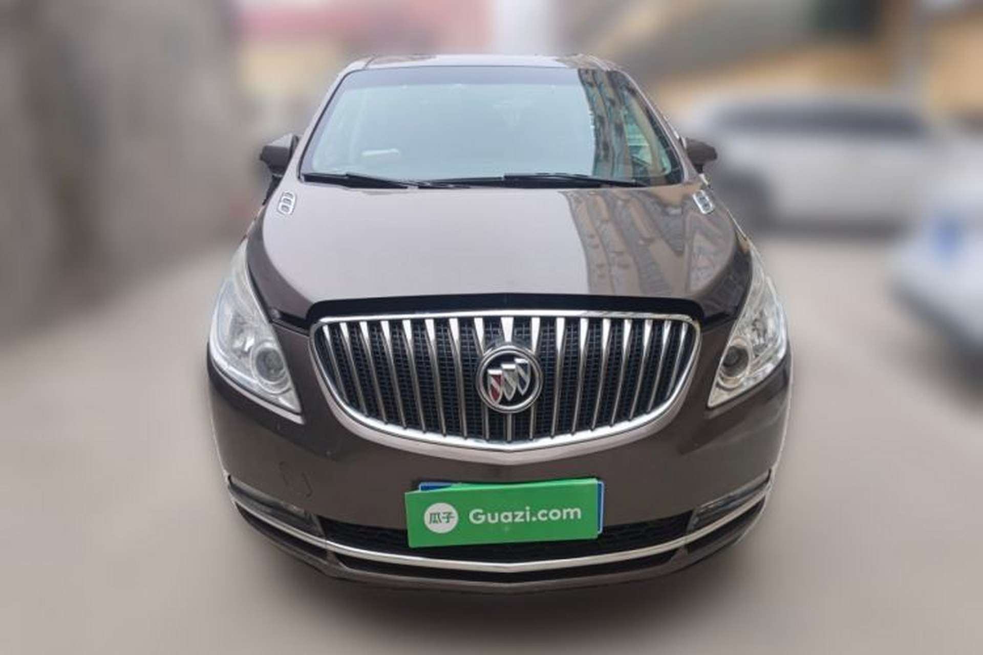 Used Buick GL8 2015 2.4L Luxury Business Premium Edition Front