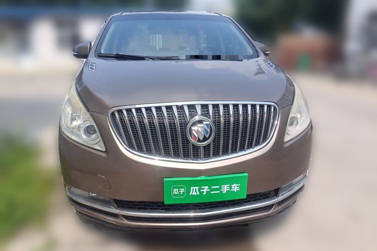 Used Buick GL8 2015 2.4L Luxury Business Premium Edition Front