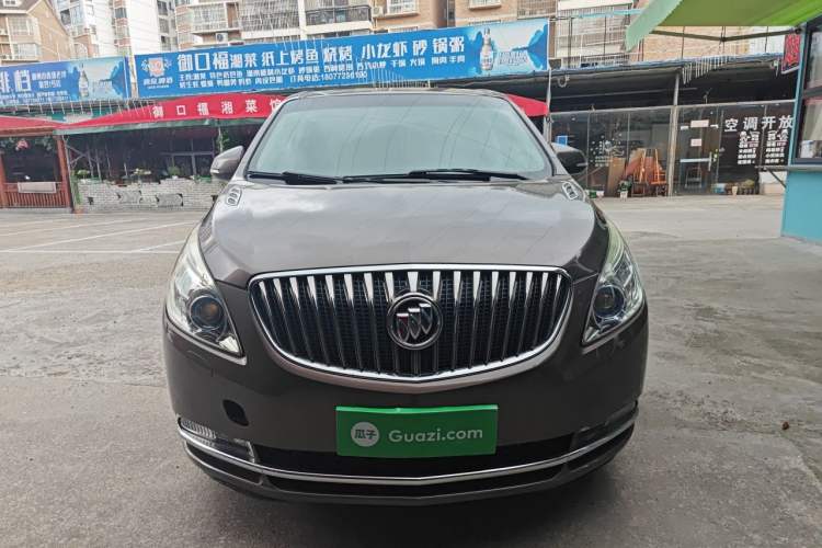 Used Buick GL8 2015 2.4L Luxury Business Premium Edition Front