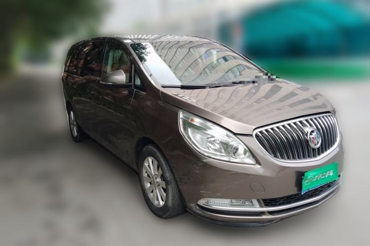 Used Buick GL8 2015 2.4L Luxury Business Premium Edition Front Right 45 Deg