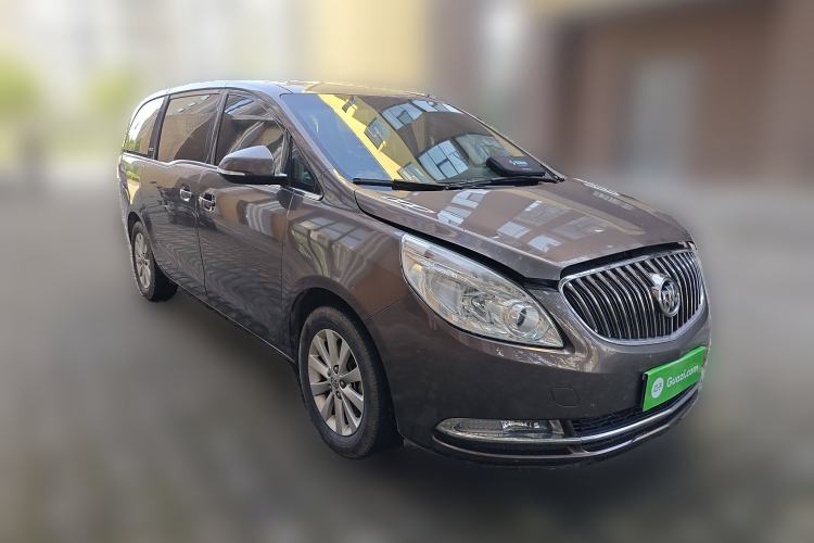 Used Buick GL8 2015 2.4L Luxury Business Premium Edition Front Right 45 Deg