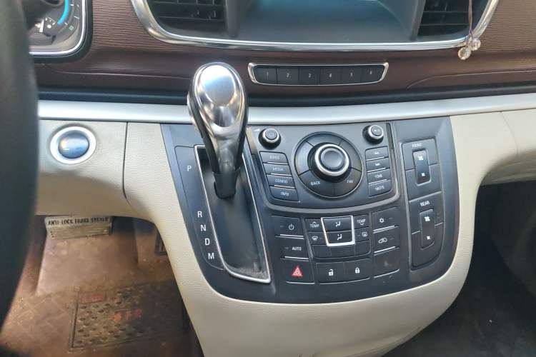 Used Buick GL8 2015 2.4L Luxury Business Premium Edition Gear Lever
