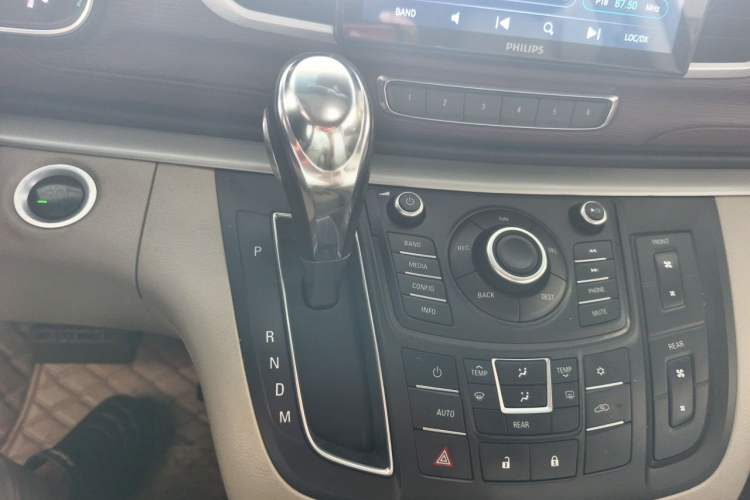 Used Buick GL8 2015 2.4L Luxury Business Premium Edition Gear Lever