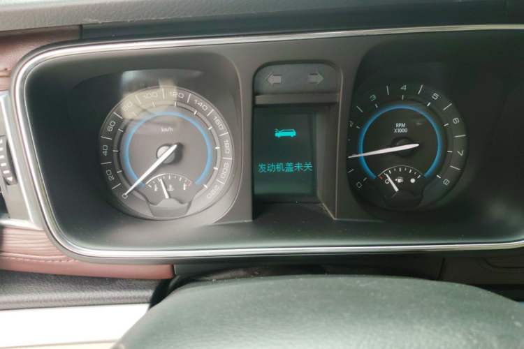 Used Buick GL8 2015 2.4L Luxury Business Premium Edition Instrument Cluster