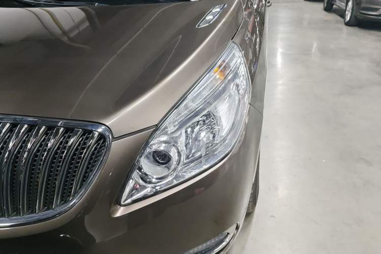 Used Buick GL8 2015 2.4L Luxury Business Premium Edition Left Front Headlight