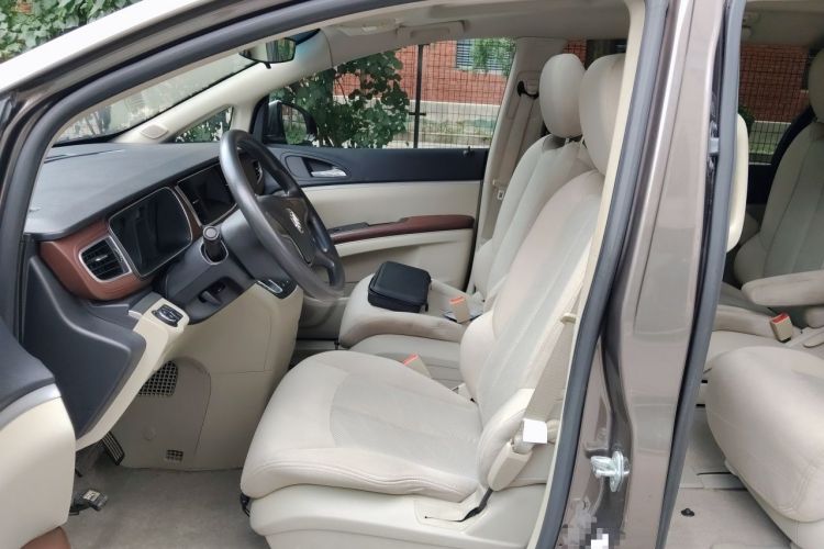 Used Buick GL8 2015 2.4L Luxury Business Premium Edition Left Front Seat