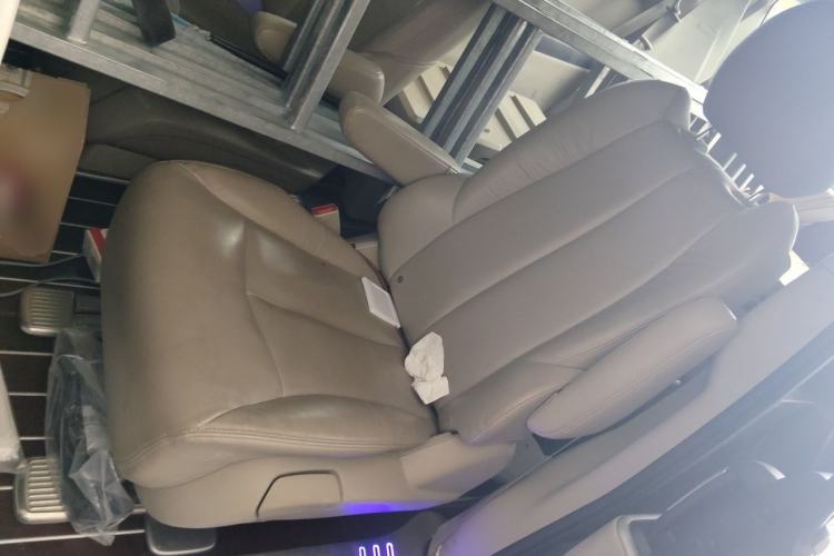 Used Buick GL8 2015 2.4L Luxury Business Premium Edition Left Rear Seat