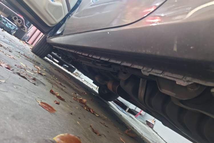 Used Buick GL8 2015 2.4L Luxury Business Premium Edition Left Side Sill