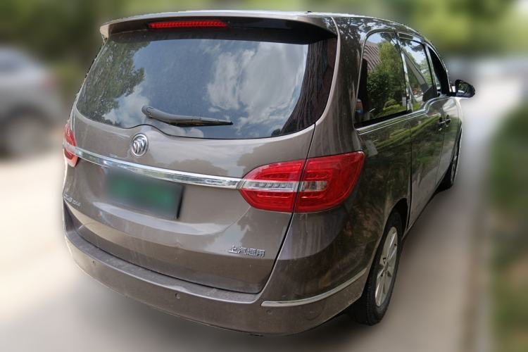 Used Buick GL8 2015 2.4L Luxury Business Premium Edition Rear Right 45 Deg