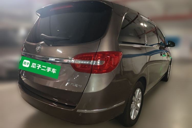 Used Buick GL8 2015 2.4L Luxury Business Premium Edition Rear Right 45 Deg