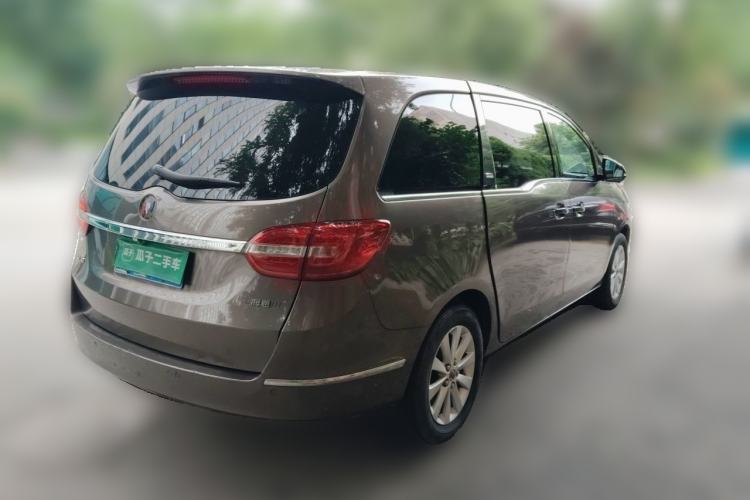 Used Buick GL8 2015 2.4L Luxury Business Premium Edition Rear Right 45 Deg