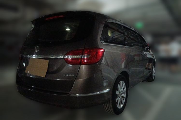 Used Buick GL8 2015 2.4L Luxury Business Premium Edition Rear Right 45 Deg