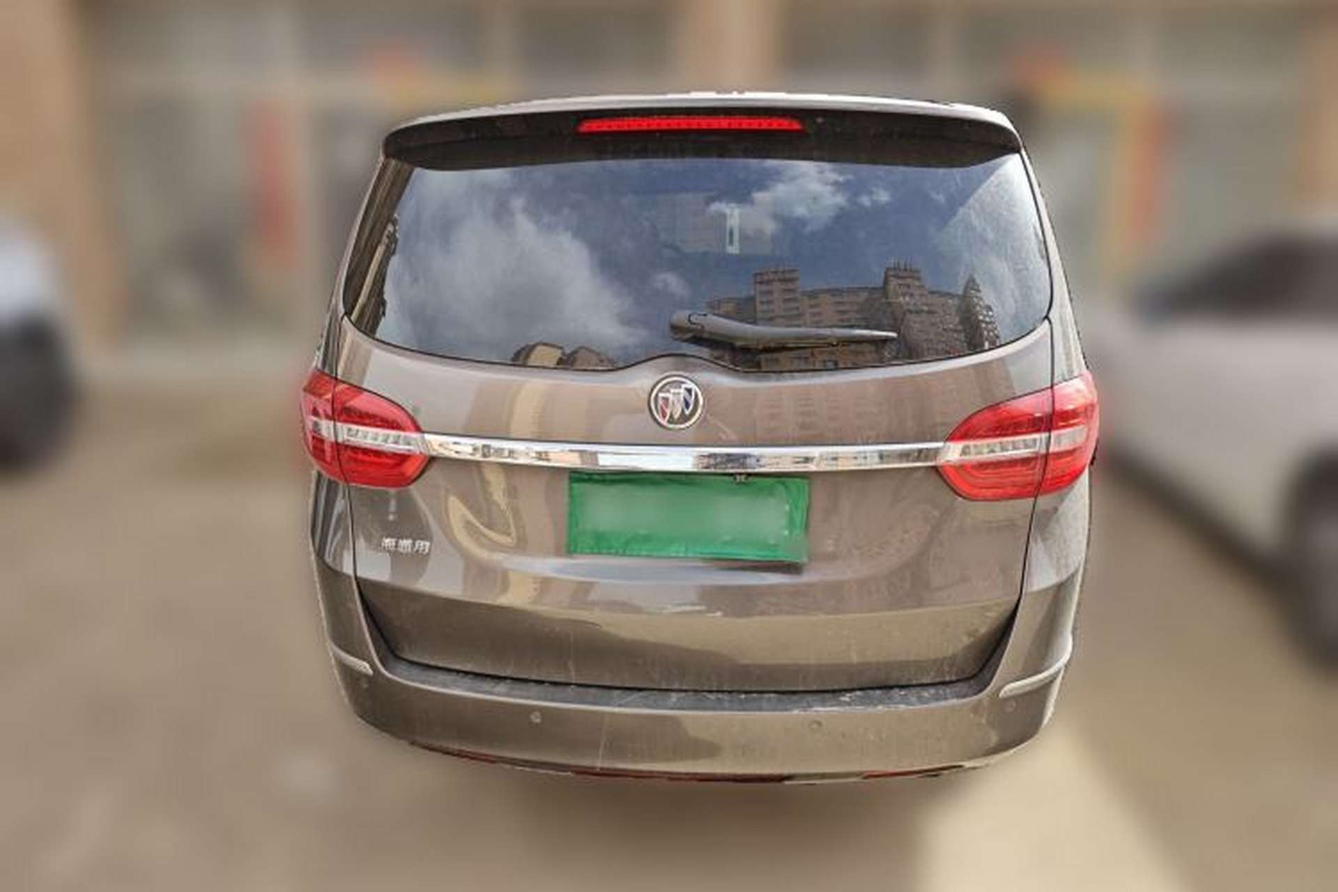 Used Buick GL8 2015 2.4L Luxury Business Premium Edition Rear