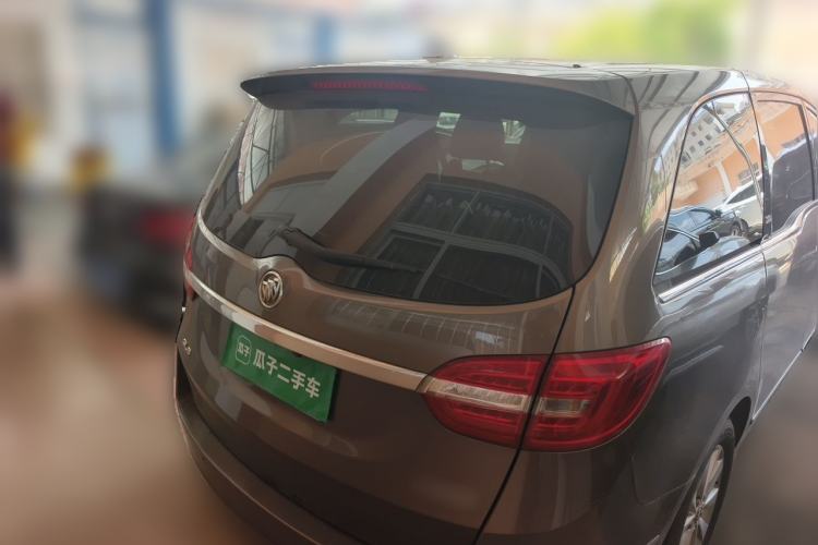 Used Buick GL8 2015 2.4L Luxury Business Premium Edition Rear