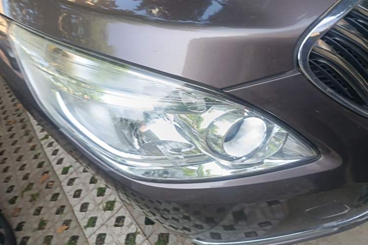 Used Buick GL8 2015 2.4L Luxury Business Premium Edition Right Front Headlight
