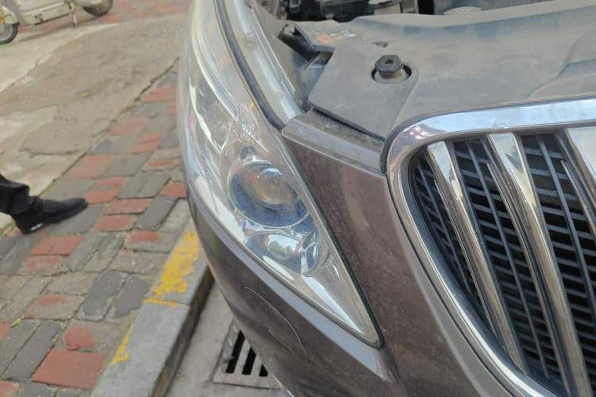 Used Buick GL8 2015 2.4L Luxury Business Premium Edition Right Front Headlight