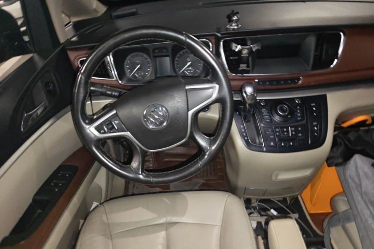 Used Buick GL8 2015 2.4L Luxury Business Premium Edition Steering Wheel