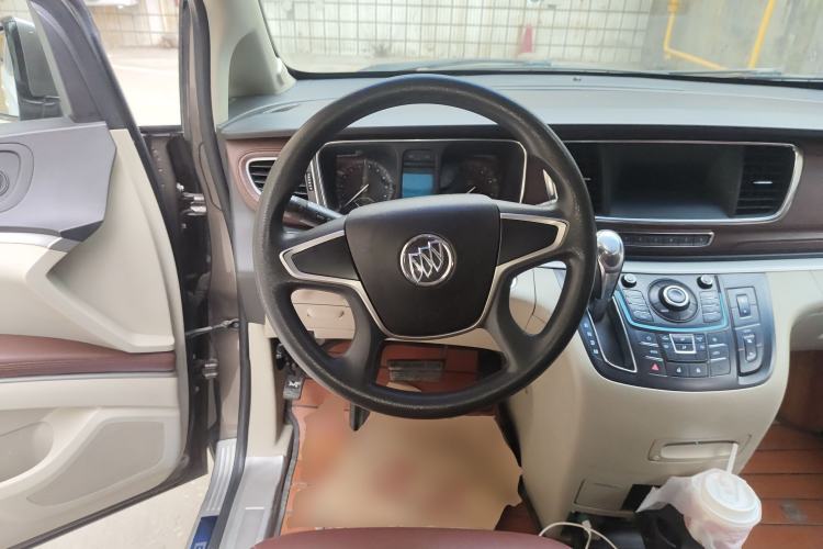 Used Buick GL8 2015 2.4L Luxury Business Premium Edition Steering Wheel