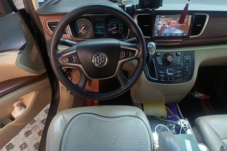 Used Buick GL8 2015 2.4L Luxury Business Premium Edition Steering Wheel